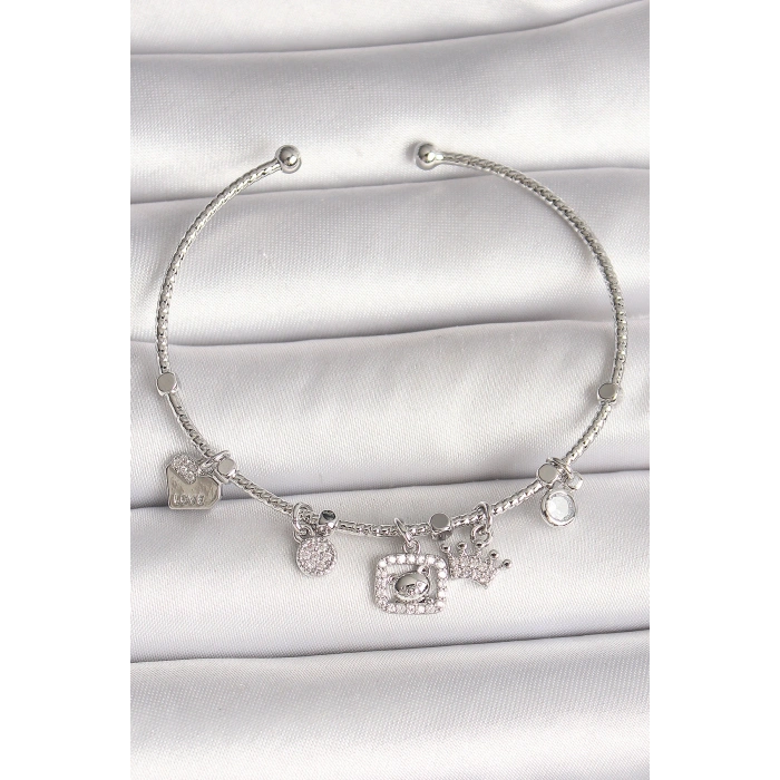 Pirinç Gümüş Renk Sallantı Zirkon Taşlı Ayıcık Figür Taç Detay Charm Kadın Bileklik