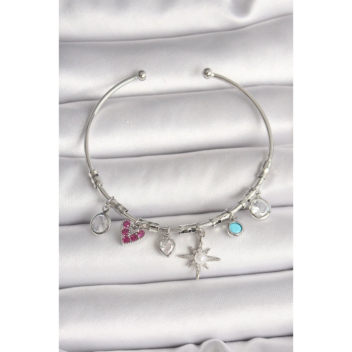 Pirinç Gümüş Renk Sallantı Zirkon Taşlı Kutup Yıldız Figür Kalp Detay Charm Kadın Bileklik