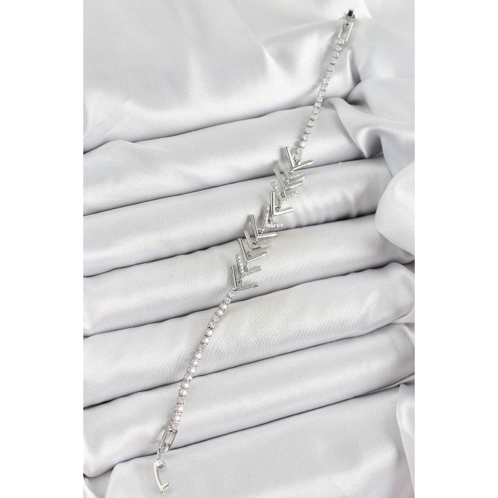 Pirinç Gümüş Renk Zirkon Taşlı Balık Sırtı Kadın Bileklik