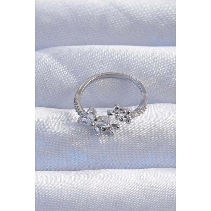 Pirinç Gümüş Renk Zirkon Taşlı Çiçek Model Ayarlanabilir Yüzük