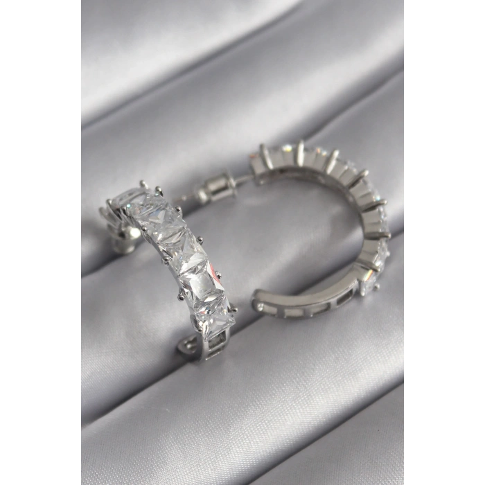 Pirinç Gümüş Renk Zirkon Taşlı Halka Model Kadın Küpe