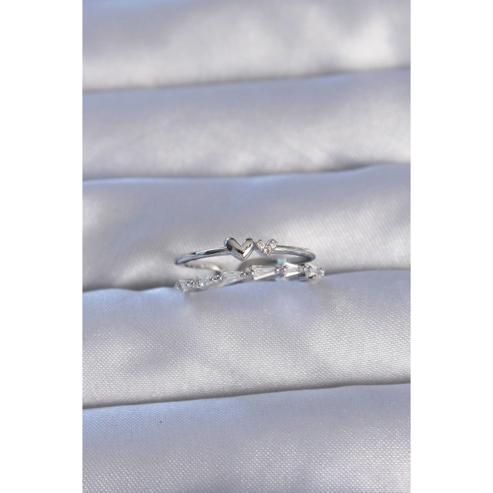 Pirinç Gümüş Renk Zirkon Taşlı Kalpli 2li Görünüm Ayarlanabilir Yüzük