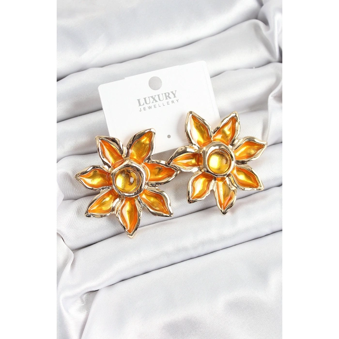 Pirinç Mineli Alevli Çiçek Model Gold Renk Kadın Küpe