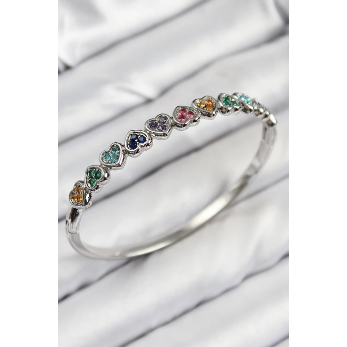 Pirinç Renkli Zirkon Taşlı Sıralı Kalp Model Gümüş Renk Kadın Kelepçe