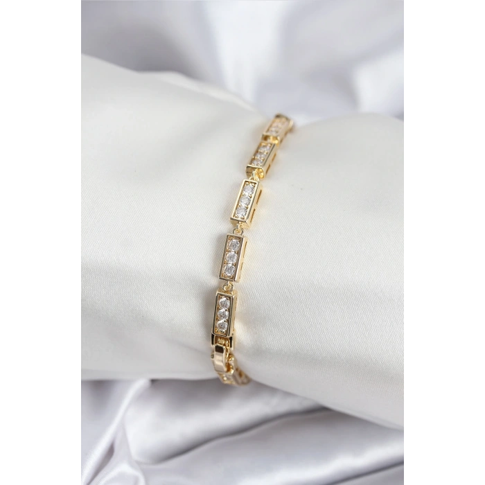 Pirinç VIP Seri Gold Renk Parçalı Model Kadın Bileklik