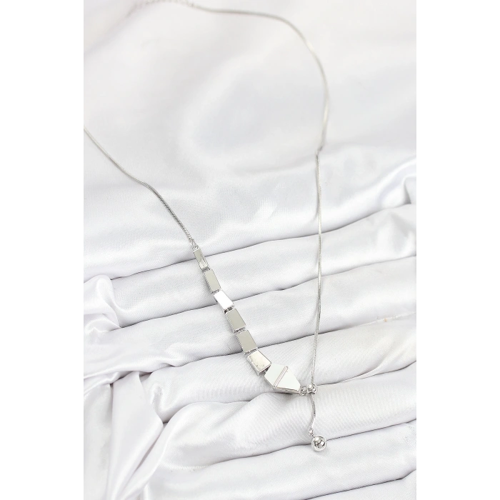 Pirinç Yılan Model Gümüş Renk Asansörlü Kadın Kolye