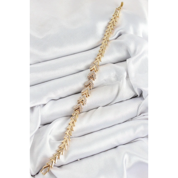 Pirinç Zirkon Taşlı Sıralı Ok Model Gold Renk Kadın Bileklik