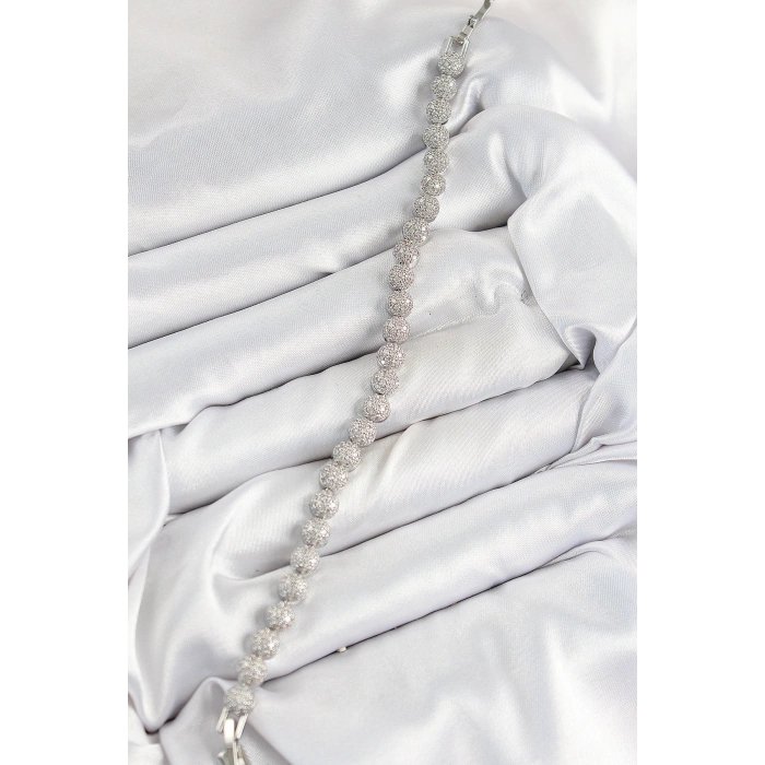 Pirinç Zirkon Taşlı Yarım Topcuk Model Gümüş Renk VIP Seri Kadın Bileklik