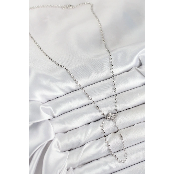 Pirinç Zirkon Taşlı Yonca Model Gümüş Renk Kadın Y Kolye