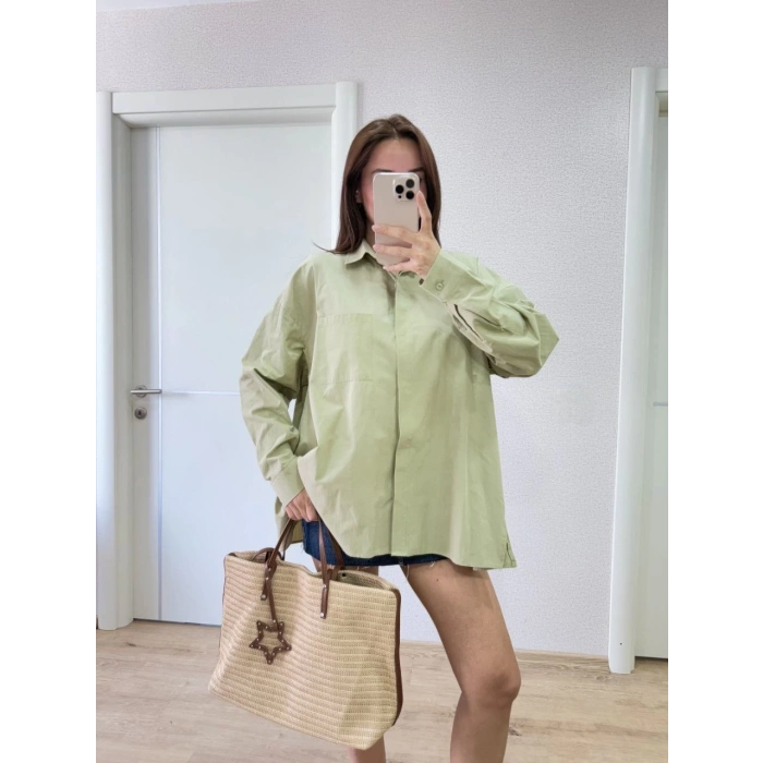 Poplin Kadın Yakalı Yandan Yırtmaçlı Arka Pens Detaylı Gömlek - Yeşil