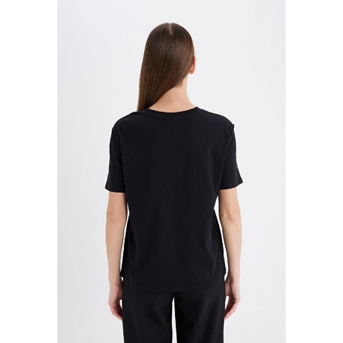Regular Fit Bisiklet Yaka Basic Düz Penye Kısa Kollu Siyah Tişört