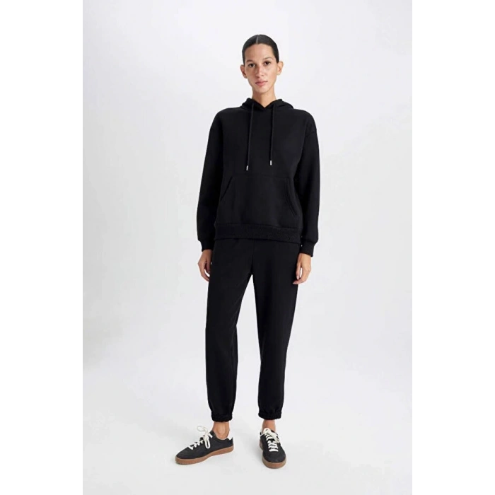 Relax Fit Kapüşonlu Kanguru Cepli Siyah Kadın Sweatshirt