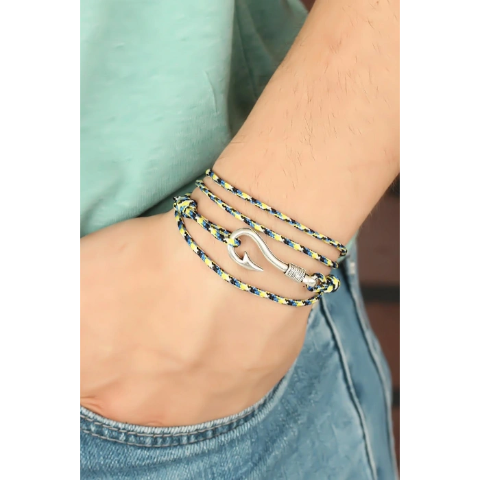 Sarı Mavi Çizgi Desenli Gümüş Renk Metal Kancalı Erkek Bileklik