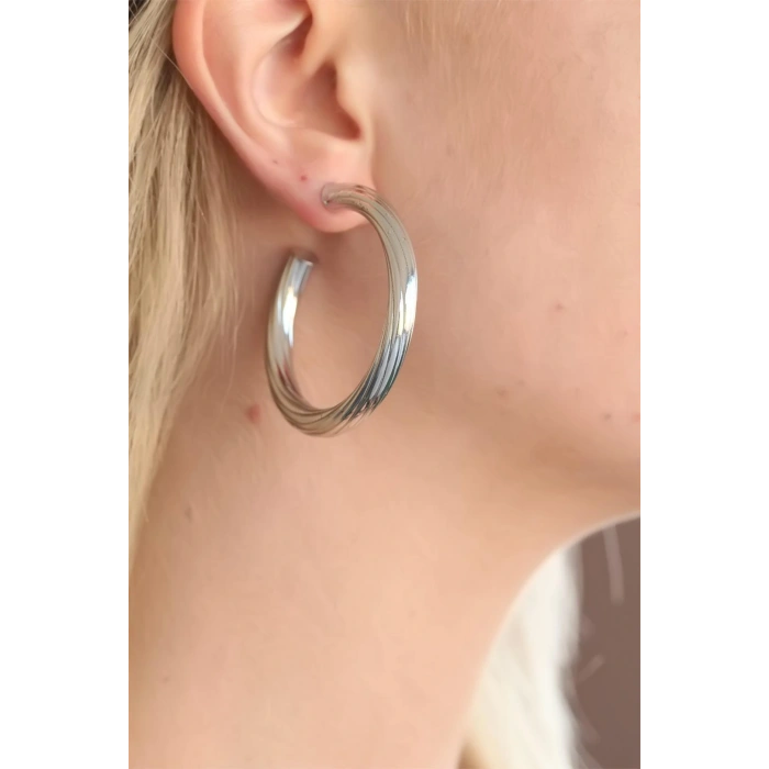 Silver Renk Halka Metal Bayan Küpe