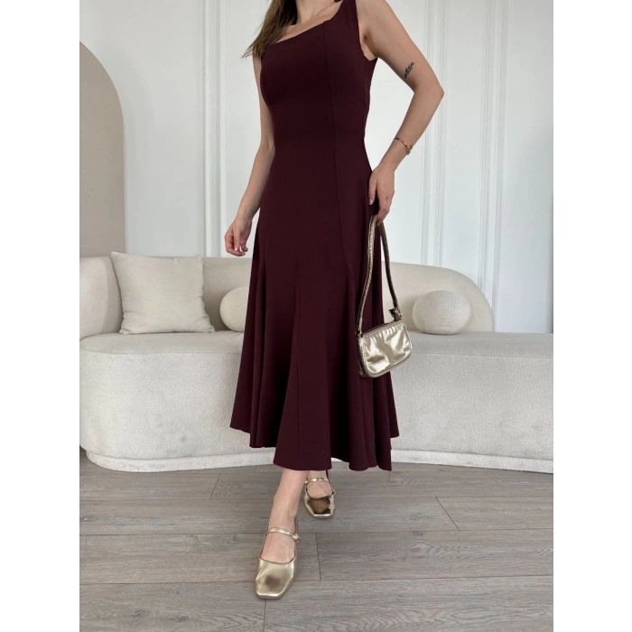 SIRT DEKOLTELİ KOLSUZ UZUN ELBİSE - MÜRDÜM