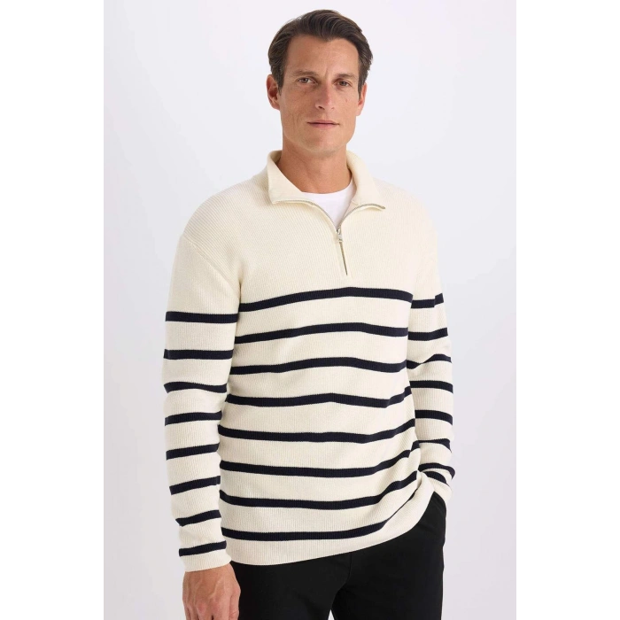 Standart Fit Balıkçı Yaka Selanik Kumaş Kazak B9717AX24AU