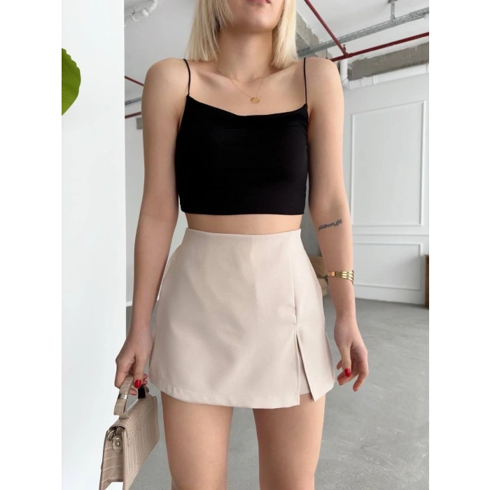 Tek yırtmajlı şort etek