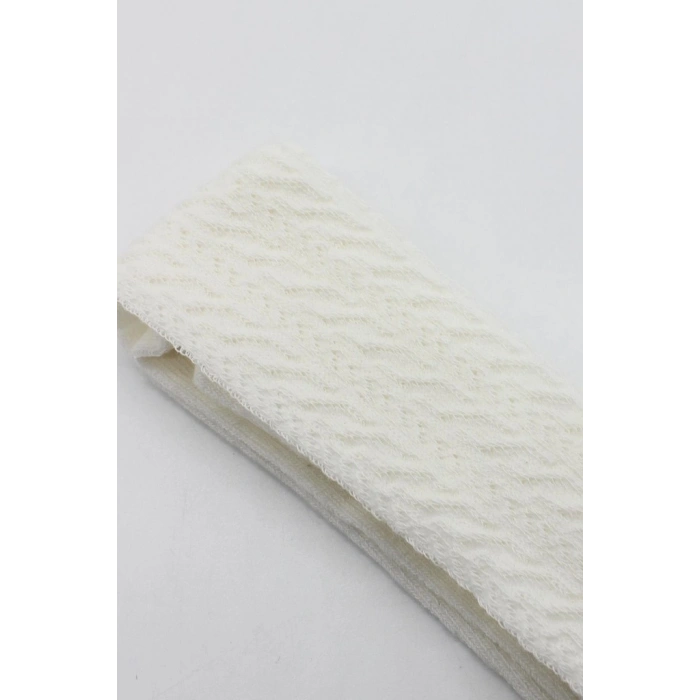 Tekli Zikzak Kabartma Penye Külotlu Çorap BS50108 Ekru