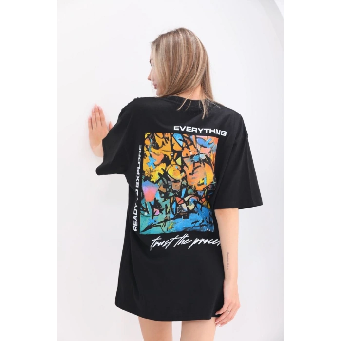 UNİSEX BİSİKLET YAKA BASKILI OVERSİZE T-SHİRT - SİYAH