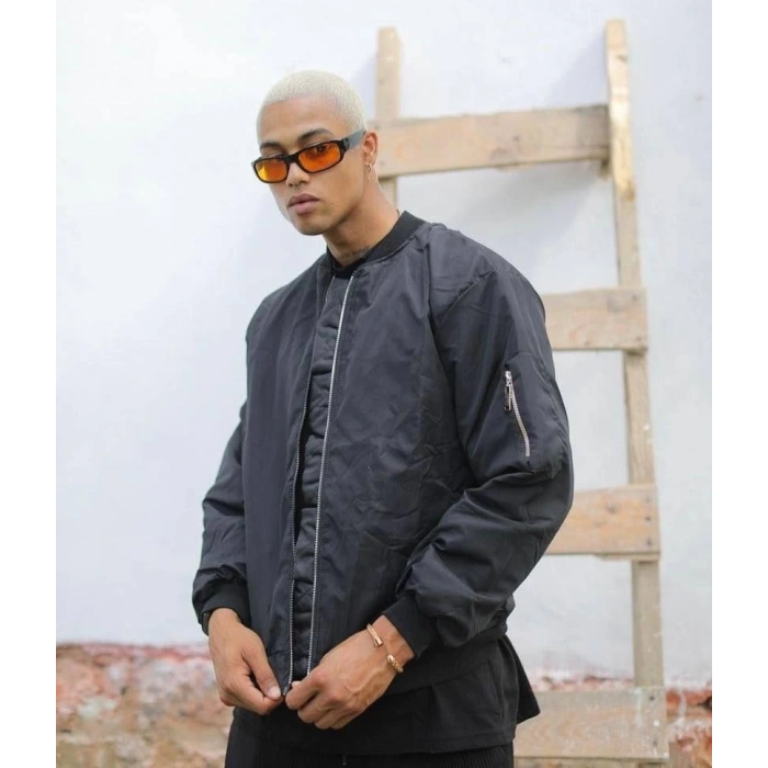 UNİSEX SİYAH BOMBER MONT – SU İTİCİ KUMAŞ, KAPİTONE ASTARLI, FERMUARLI VE GÜNLÜK KULLANIMA UYGUN CEKET- SİYAH