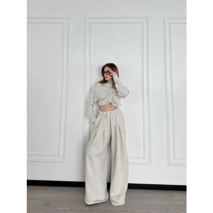 UZUN KOLLU ÖNÜ İP BÜZGÜLÜ CROP VE PANTOLON İKİLİ TAKIM - GRİ