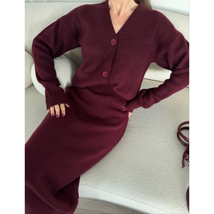 V YAKA 3 DÜĞMELİ HIRKA TAKIM TRİKO İKİLİ ETEKLİ - BORDO