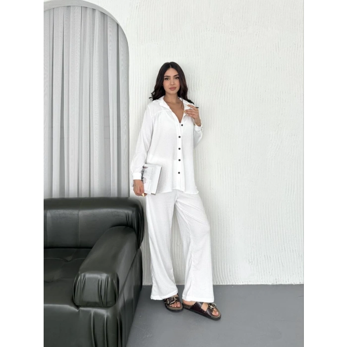YAKALI DÜĞMELİ UZUN KOLLU GÖMLEK PANTOLON İKİLİ TAKIM - BEYAZ