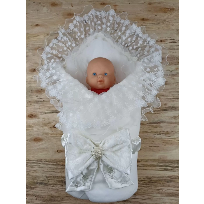 Yenidoğan İpek Venüs Nakışlı Delüks Kundak Bebek Battaniyesi Ekru