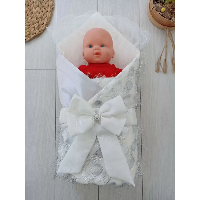 Yenidoğan İzmir İncisi Tül İşlemeli Pamuklu Fiyonklu Kundaklı Lüks 3Lü Alt Açma Seti