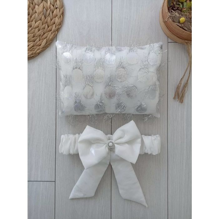 Yenidoğan İzmir İncisi Tül İşlemeli Pamuklu Fiyonklu Kundaklı Lüks 3Lü Alt Açma Seti