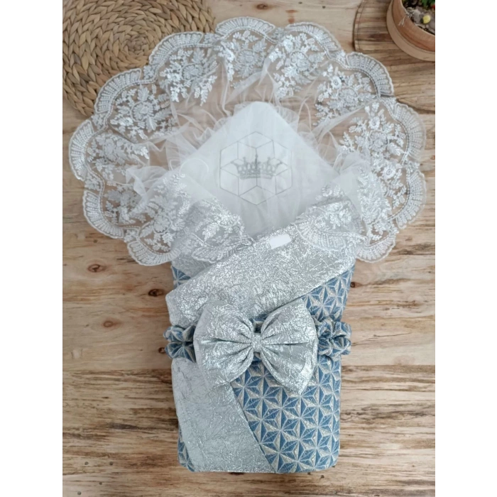 Yenidoğan Piramit Desenli Güpür İşlemeli Bebek Battaniyesi Kundak