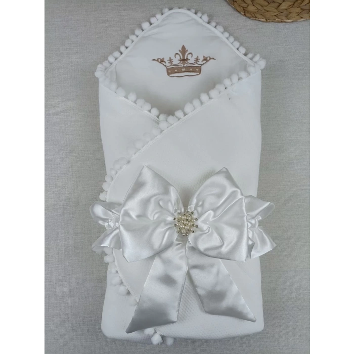 Yenidoğan Sahra Nakışlı Topçik Kenar Lüks Kundak Bebek Battaniyesi Ekru