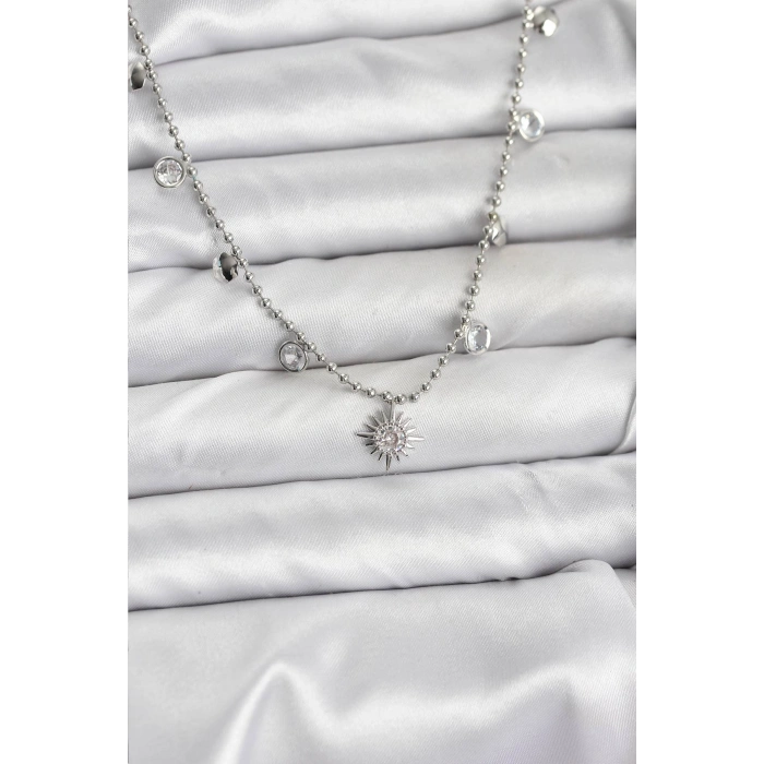 Zirkon Taşlı Kutup Yıldızı Model Pirinç Gümüş Renk Kadın Kolye