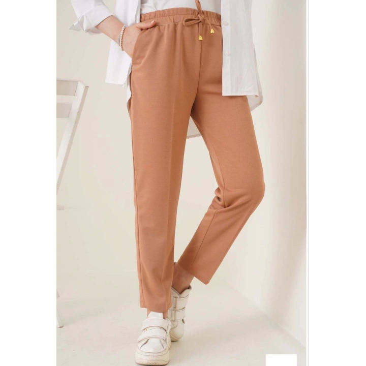 Kadın Tam Kalıp Basic Eşofman Pantolon - Kahverengi