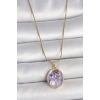 316L Çelik Gold Renk Zincir Mor Çiçek İşlemeli İnci Detay Portre Model Kadın Kolye