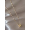 Gold Renk Zirkon Taşlı Küp Model C Harfli Kolye