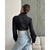 Yanı kemer detaylı crop gömlek siyah s4009