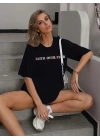Kadın Bisiklet Yaka Baskılı T-shirt - Siyah