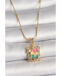 316L Çelik Gold Renk Renkli Zirkon Taşlı Kelebek İşlemeli Portre Model Kadın Kolye