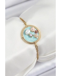 316L Çelik Zincir Turkuaz Mineli Sanatsal Portre İnci Detaylı Çiçek Model Gold Renk Kadın Bileklik