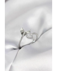 Balık Kuyruğu Model Gümüş Renk Zirkon Taşlı Kadın Yüzük