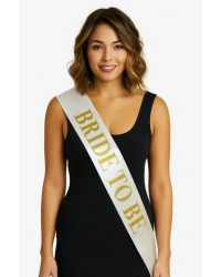 Beyaz Saten Üzerine Kalın Altın Yazılı Bride To Be Kuşağı