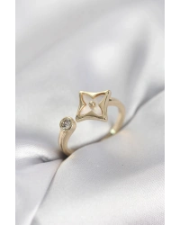 Gold Renk Köşeli Yonca Model Zirkon Taşlı Kadın Yüzük