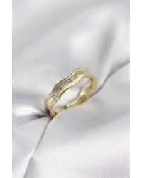 Gold Renk Su Damlası Model Zirkon Taşlı Kadın Yüzük