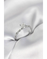 Gümüş Renk Sarmal Zincir Model Tek Taş Model Zirkon Taşlı Kadın Yüzük