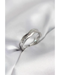 Gümüş Renk Su Damlası Model Zirkon Taşlı Kadın Yüzük