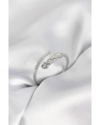 Gümüş Renk Zirkon Taşlı Minimal Kalp Model Kadın Yüzük