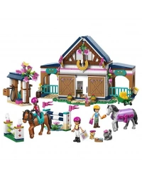 LEGO Friends At Ahırı ve Binicilik Akademisi 42688