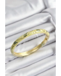 Mineli Pirinç Fıstık Yeşili Yaprak Motifli Gold Renk Kadın Kelepçe