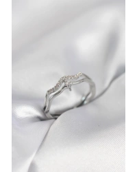 Minimal Yıldız Model Gümüş Renk Zirkon Taşlı Kadın Yüzük